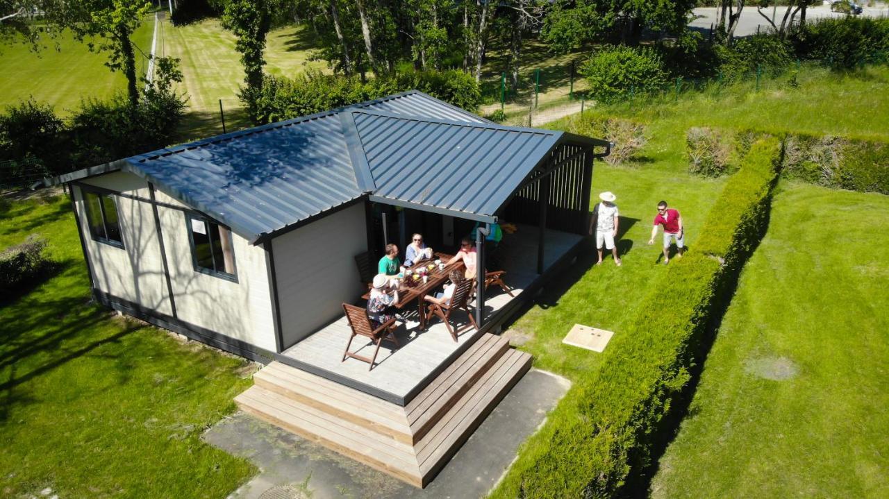 Hotel Camping Des Loisirs Évron Exterior foto